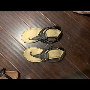 💋5/$25💋 sandals